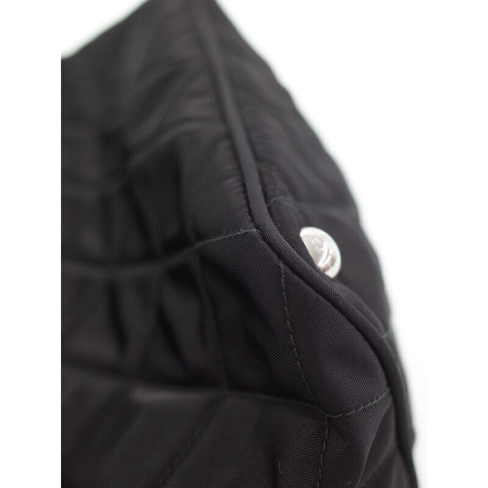 PRADA Quilted Chain Shoulder Bag Black - Picture 4 of 9